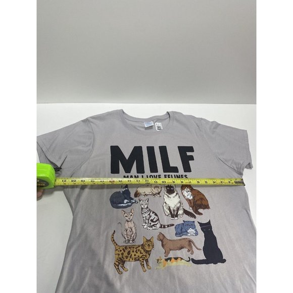 MILF T-Shirt "Man I Love Felines" Cat Funny Graphic Tee, Women’s XL Brand New - Picture 7 of 7